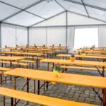 Bierzeltgarnitur mit Lehne_Lokal